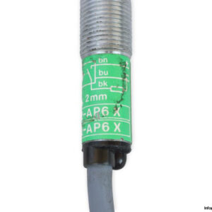 turck-BI2-M12-AP6X-inductive-sensor-(used)-4