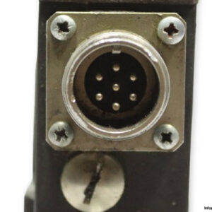 Rexroth-R901048979-proportional-directional-valve-(used)-1