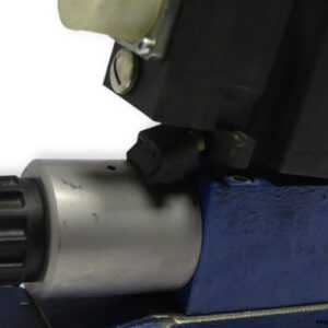 Rexroth-R901026748-proportional-directional-valve-(used)-3