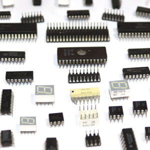 toshiba-9002H-_-74HC132AP-integrated-chip-(new)