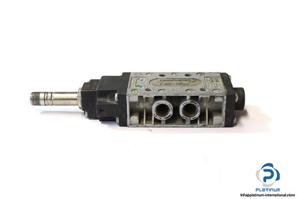 univer-ac-7500-single-solenoid-valve-2-2