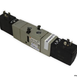 Smc-EVF3333-5YOB-01F-pneumatic-valve-(used)