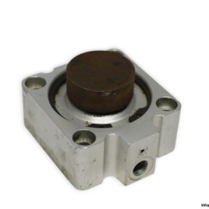 bosch-0-822-406-080-compact-cylinder-(used)