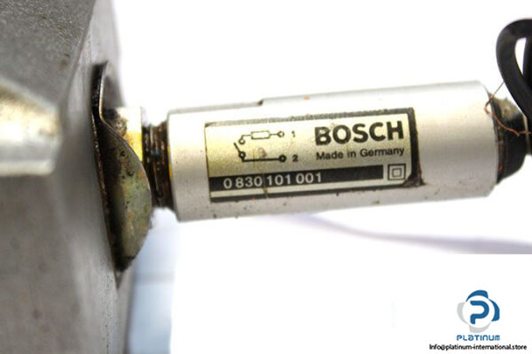 bosch-0-810-001-246-directional-control-valve-4