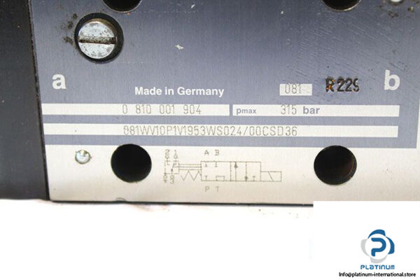 bosch-0-810-001-904-directional-control-valve-1