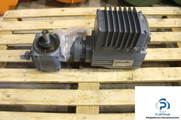 sew-hk37-drc2-015-dsc-a-ecr_by2c_iv_a-helical-bevel-gearmotor-4