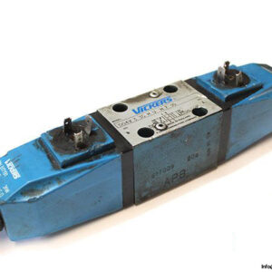 vickers-DG4V-3-3C-MU-H-7-30-solenoid-operated-directional-valve