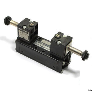Pneumax-1011.52.3.5.M4R-double-solenoid-valve
