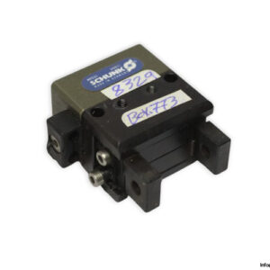 Schunk-MPG32-parallel-gripper-(used)