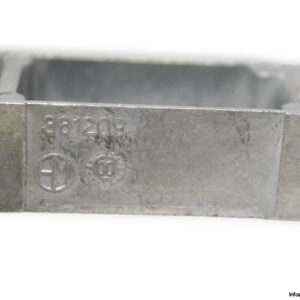 festo-164941-pressure-regulator-(new)-(carton)-1