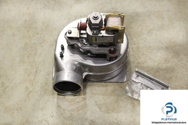 ebmpapst-RLG108_0042-3025LH-radial-blower-for-high-temperature