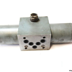 rexroth-4we-10-w30_cg24n9-directional-control-valve-3