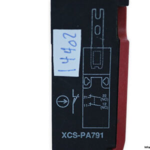 telemecanique-XCS-PA791-safety-switch-(New)-2