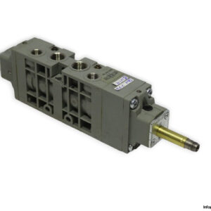 Aventics-0-820-035-126-double-solenoid-valve-(used)