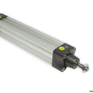 waircom-32_150-XT_M-iso-cylinder-new