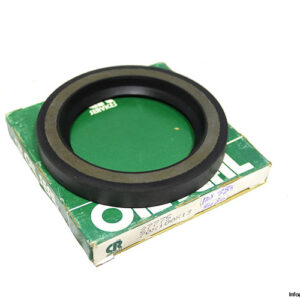 cr-seals-70X100X13-oil-seal-(new)