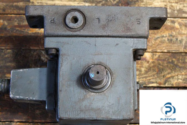 rexroth-pv6v3-21_40r8mc-63-a1-variable-vane-pump-2