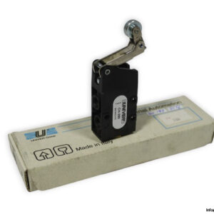 Univer-CH-260-roller-lever-valve-(new)