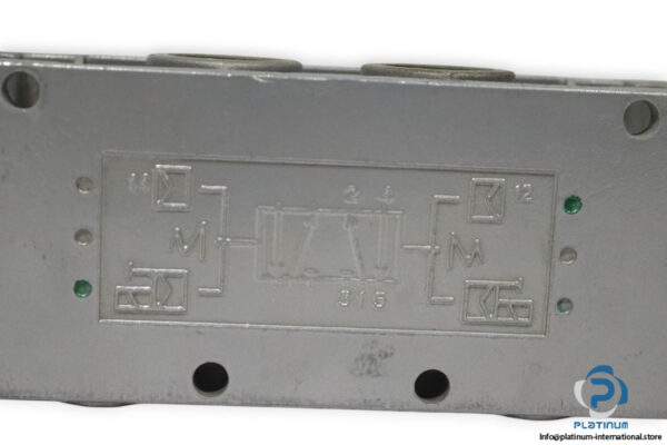 Univer-AC-9522-single-solenoid-valve-(new)-2