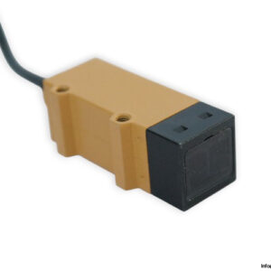 omron-E3S-DS30E4-diffuse-reflective-sensor-(New)-2