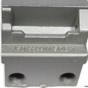 Univer-BF-1071S-manifold-subbase-(used)-2