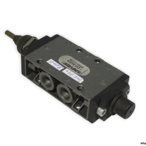 Univer-CM-9420A-manual-valve-(used)