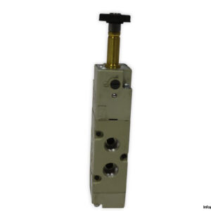 Metal-work-7010021100-single-solenoid-valve-without-coil-(used)-1