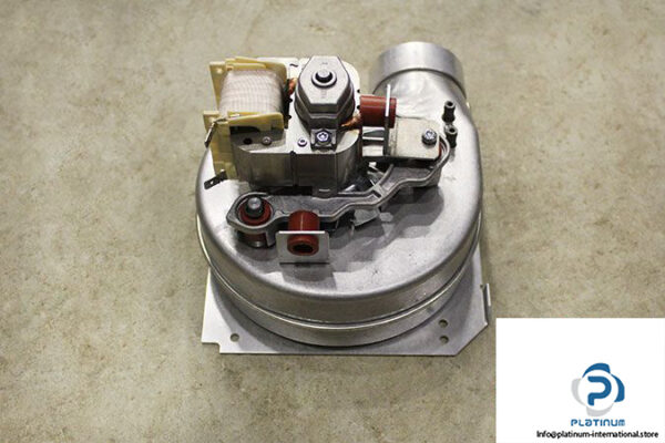 ebmpapst-rlg108_0042-3025lh-radial-blower-for-high-temperature-3