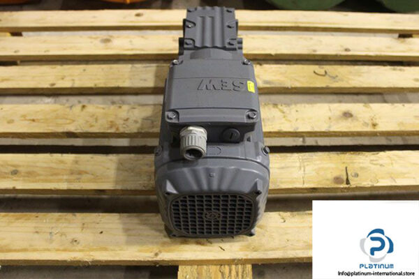 sew-w30-drn80m4-spiroplan-gearmotor-3