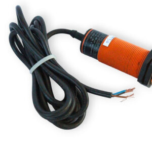 ifm-KI5002-KI-3015-BPKG_NI-capacitive-sensor-(Used)