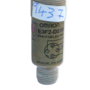 omron-E3F2-DS10C4-P1-inductive-reflective-sensor-(Used)-2