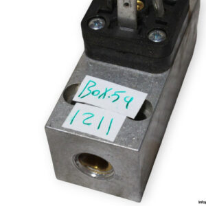 rexroth-R412010713-Pressure-switch-used-3