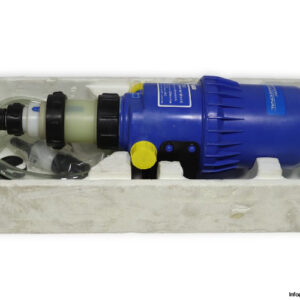 dosatron-DI210-water-powered-injector-(new)-4
