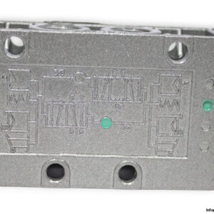 Univer-CM-9500-universal-valve-(new-carton)-2