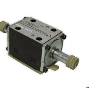 Atos-DKI-1713_13-solenoid-operated-directional-valve-(used)