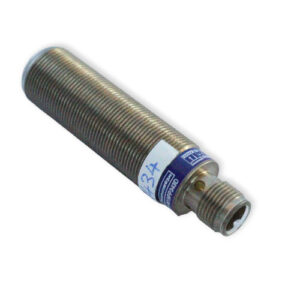 telemecanique-XU5-N18PP343D-diffuse-sensor-(Used)