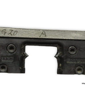 iko-LRW20-linear-roller-block-(used)-1