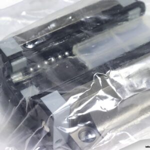 staf-BGXH35FN-linear-guideway-block-(new)-without-carton-1