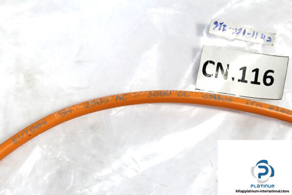 ifm-evt004-connecting-cable-with-socket-2