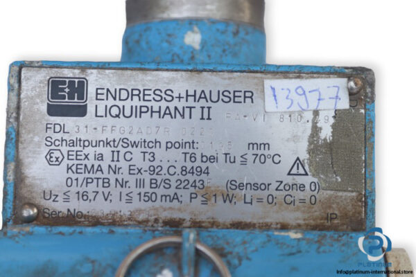 endress-hauser-LIQUIPHANT-II-FDL-31-FFG2AD7R-0220-vibration-level-limit-switch-(Used)-3