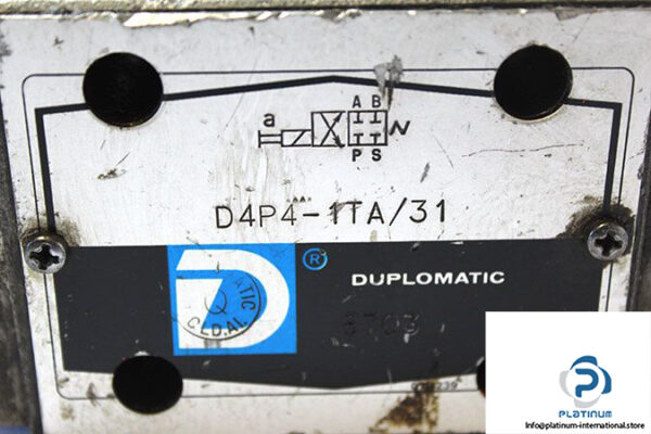 duplomatic-d4p4-1ta_31-solenoid-operated-directional-valve-1