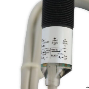 datalogic-S5-5-A4-30-axial-optic-retro-reflex-sensor-(New)-5