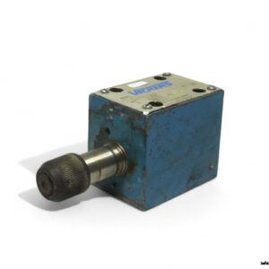 Vickers-DG4V-5-2A-M-U-C6-20-solenoid-operated-directional-valve(used)