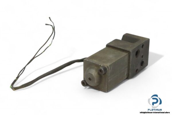 Hydronaut-WSE-13-12-P-directional-control-valve(used)-1