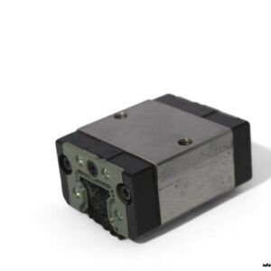 rexroth-star-1662-114-10-ball-runner-block-(used)-1