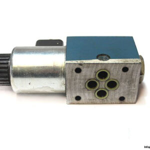 bosch-0-810-091-227-directional-control-valve-3
