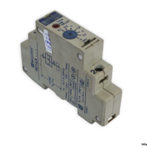 telemecanique-RE1-LA001-time-delay-relay-(Used)