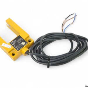 omron-E3S-GS3B4-photoelectric-sensor(new)