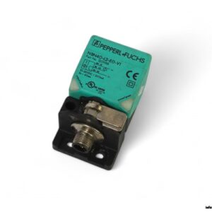 pepperl-fuchs-NBN40-L2-E0-V1-inductive-sensor(used)