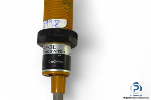 omron-E3F-3L-photoelectric-sensor(used)-2
